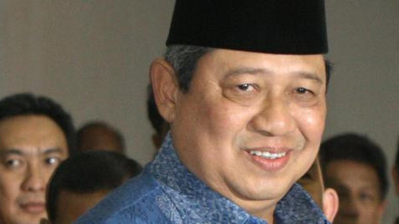 SBY minta aparat pantau Twitter dan Facebook