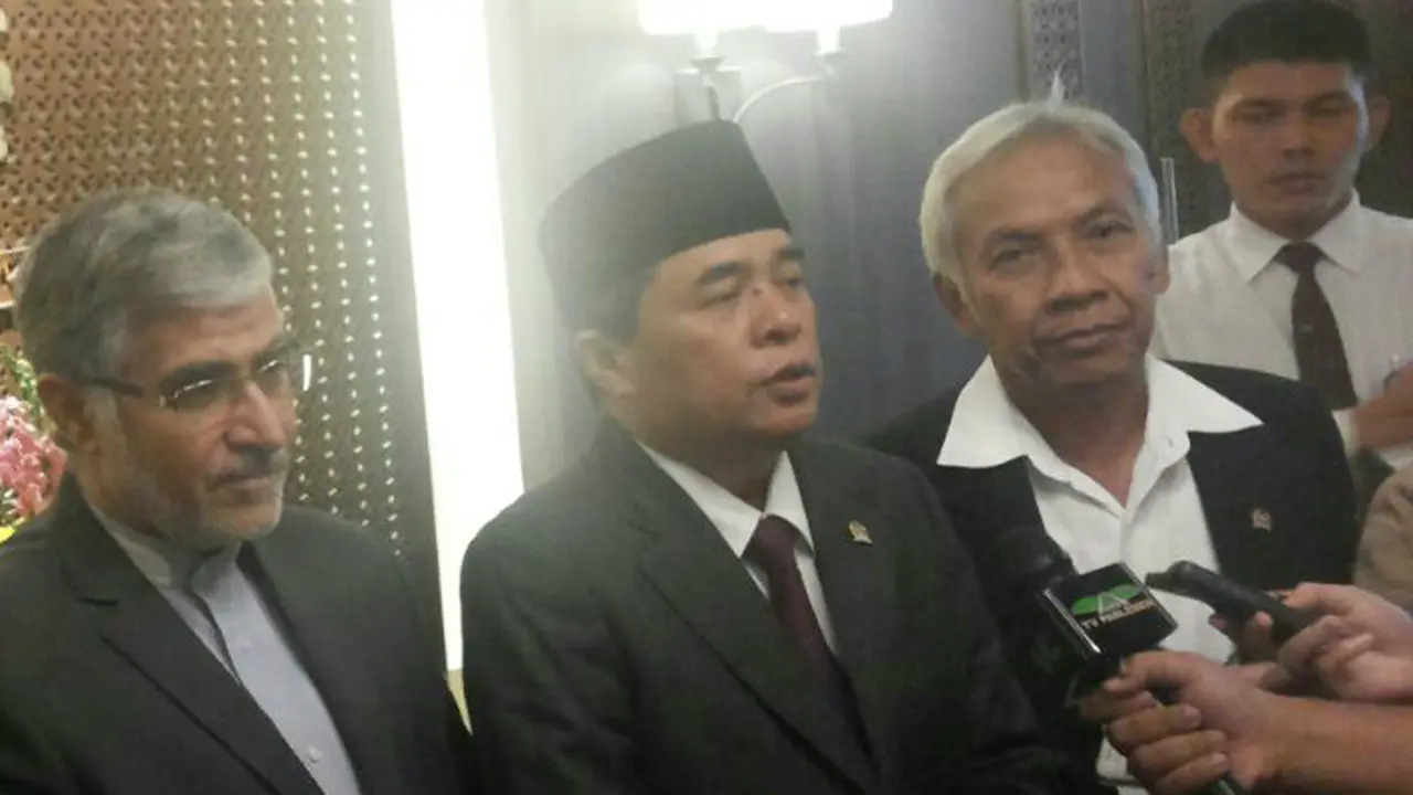 Ketua DPR bertemu Dubes Iran