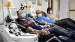 Pasien yang telah sembuh dari COVID-19 mendonorkan plasma di Pusat Transfusi Darah Nasional, Baghdad, Irak, Minggu (28/6/2020). Kementerian Kesehatan Irak pada 29 Juni 2020 mengatakan bahwa kasus COVID-19 di Irak sebanyak 47.151, sementara pasien sembuh mencapai 1.852. (Xinhua/Khalil Dawood)