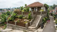 10 Inspirasi Pagar Berundak untuk Rumah di Lahan Miring, Lengkap dengan Contoh Gambar dan Ukuran