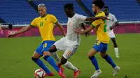 Timnas Brasil harus puas bermain imbang 0-0 kontra Pantai Gading pada laga kedua Grup D cabang olahraga sepak bola Olimpiade Tokyo 2020 di International Stadium Yokohama, Minggu (25/7/2021) sore WIB. (AP Photo/Kiichiro Sato)