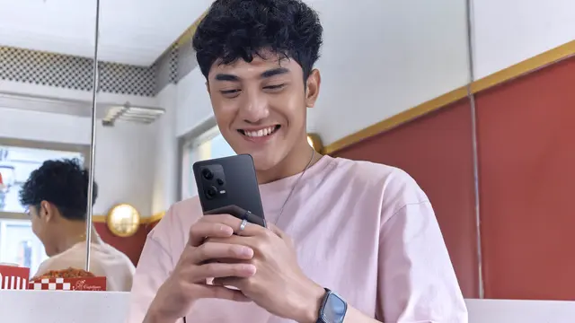 Redmi Note 12 Pro 5G.