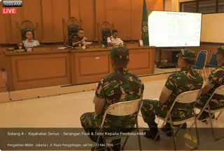 Sidang kasus penyiraman air keras terhadap aktivis KontraS Andrie Yunus kembali digelar di Pengadilan Militer II-08 Jakarta, Rabu (13/5/2026). (Dok Tangkapan Layar YouTube)