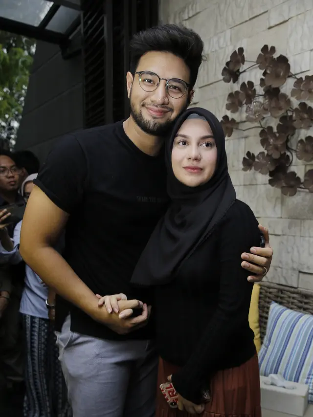 [Fimela] Ammar Zoni dan Irish Bella