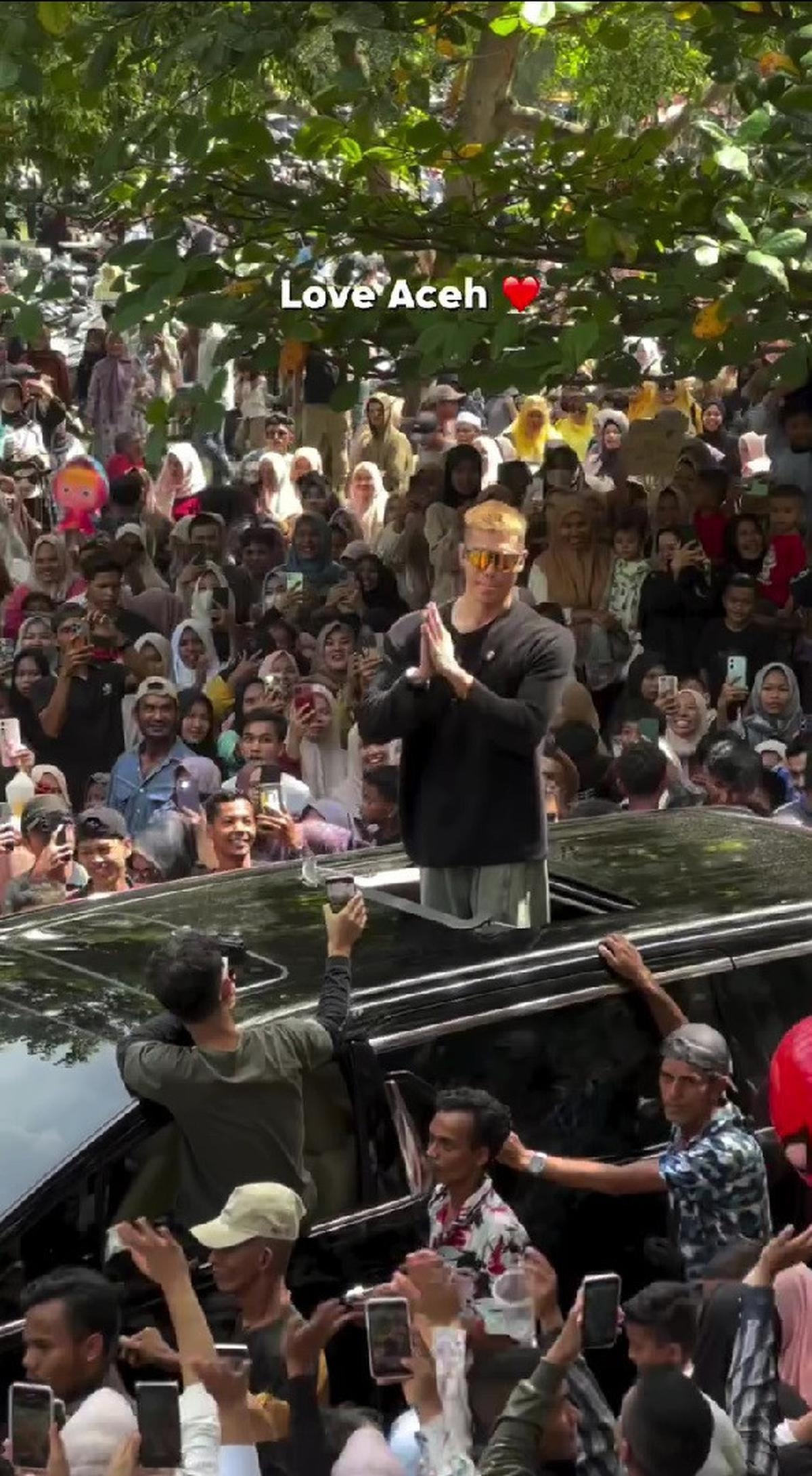Potret Event Makan Bareng Aisar Khaled di Aceh, Disambut Meriah Bak Presiden Datang