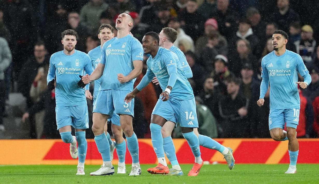 Nottingham Forest sukses mengalahkan MU untuk kali pertama di Old Trafford dalam kurun waktu 30 tahun. (Martin Rickett/PA via AP)