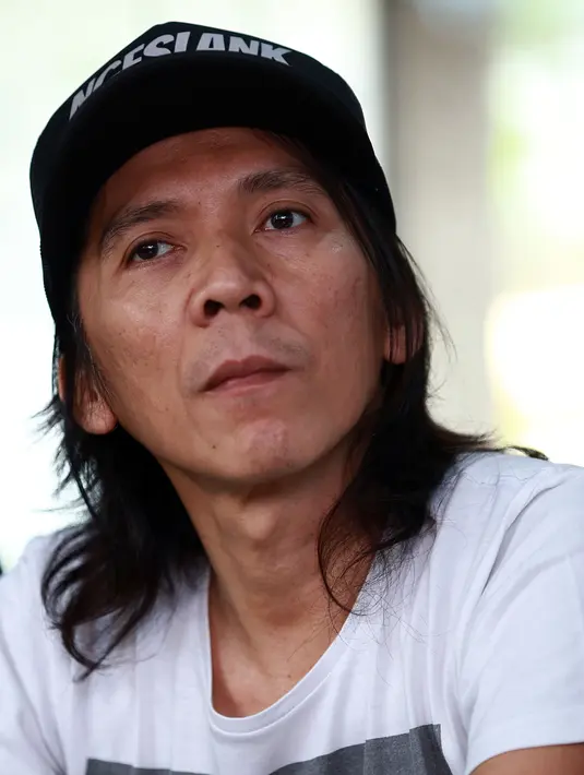 Sebagai grup legendaris, Slank ingin mengajak masyarakat untuk selalu kritis dan komit dalam menyuarakan kondisi sosial masyarakat Indonesia yang terjadi. (Deki Prayoga/Bintang.com)