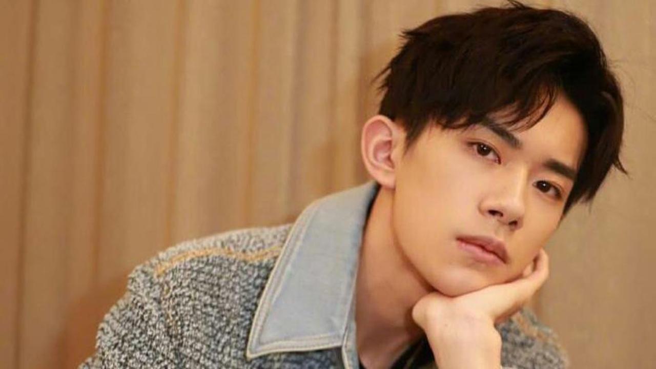 8 Potret Jackson Yee, Memerankan Disabilitas dengan Totalitas di 'BIG WORLD', Ternyata Ganteng Banget