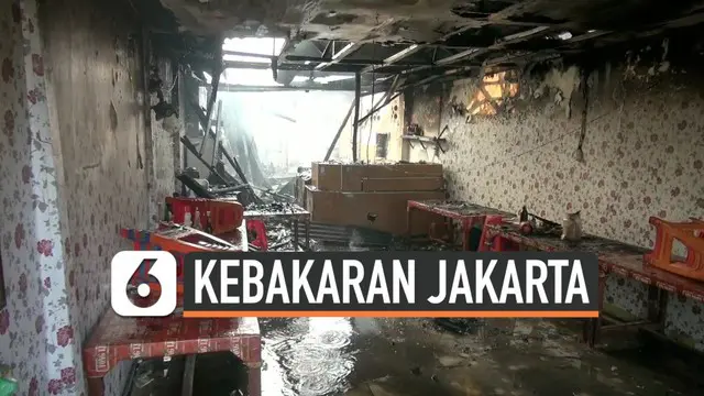 Kebakaran terjadi di kawasan KS Tubun Tanah Abang Jakarta Pusat. Api diduga berasal dari kompor gas sebuah warung soto yang merembet ke kios sebelah yang dijadikan industri konveksi.