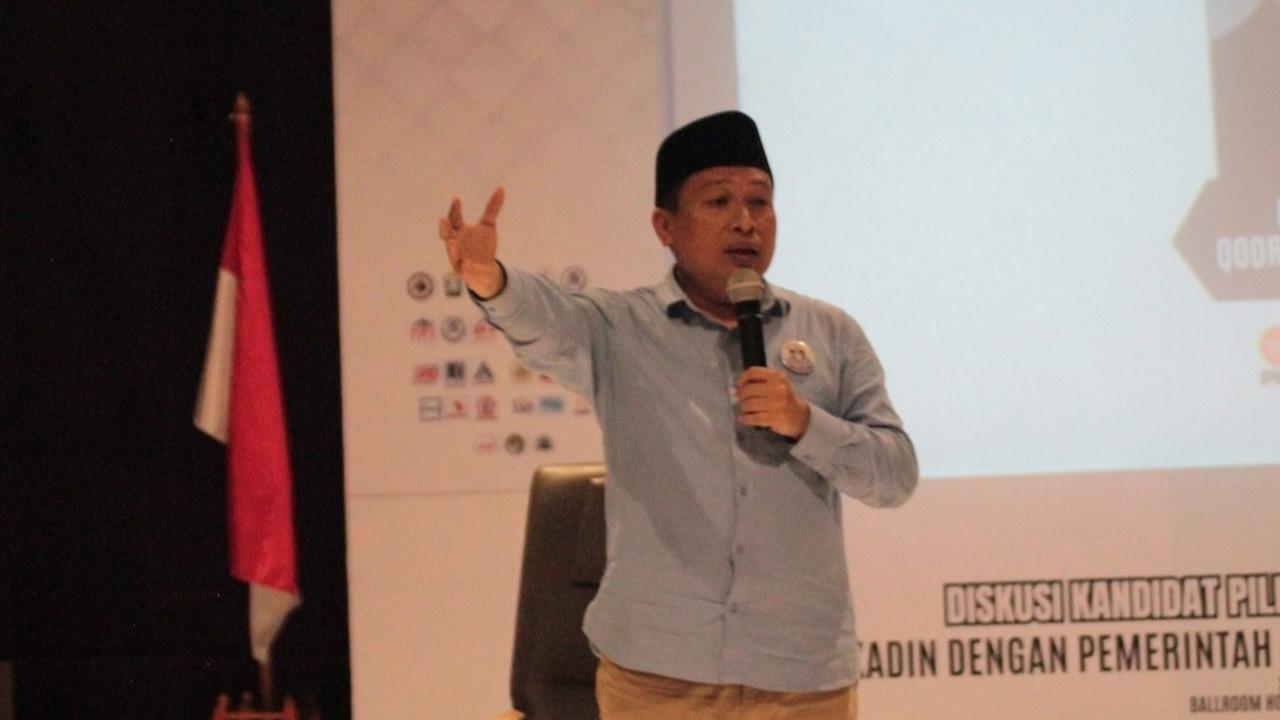 Cabup Bekasi BN Holik Luncurkan Kartu Bekasi Maju untuk Pendidikan Gratis