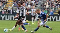 Juventus menelan kekalahan 0-2 dari Como 1907 pada laga pekan ke-7 Serie A di&nbsp;Stadio Giuseppe Sinigaglia, Como, Minggu (19/10/2025) malam WIB. (Antonio Saia/LaPresse via AP)