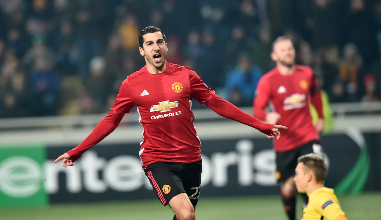 2. Henrikh Mkhitaryan – Merupakan pemain pertama Armenia yang bermain di Premier League. Tampil baik di Borusia Dortmund membuatnya diboyong Man United dengan mahar 30 juta pound saat itu. (AFP/Sergei Supinsky)