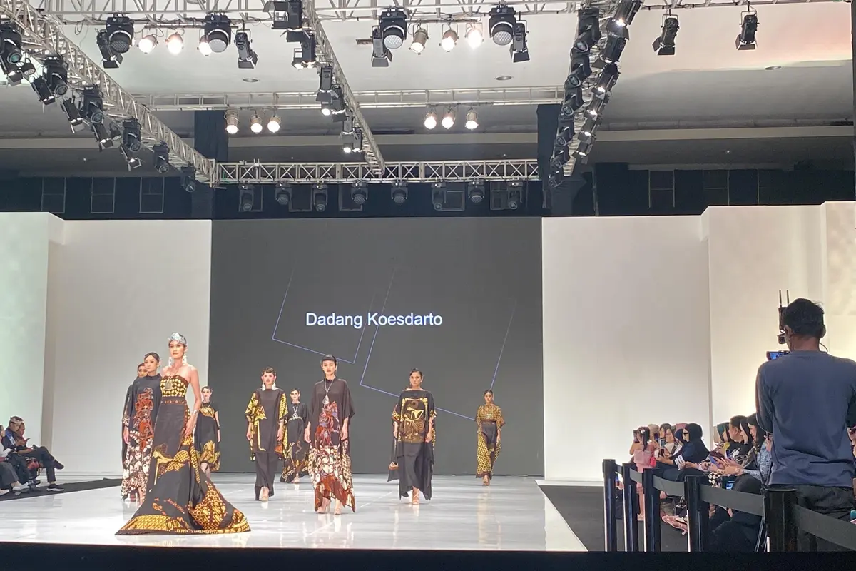 Salah satu desainer yang turut serta di Jogja Fashion Week 2024