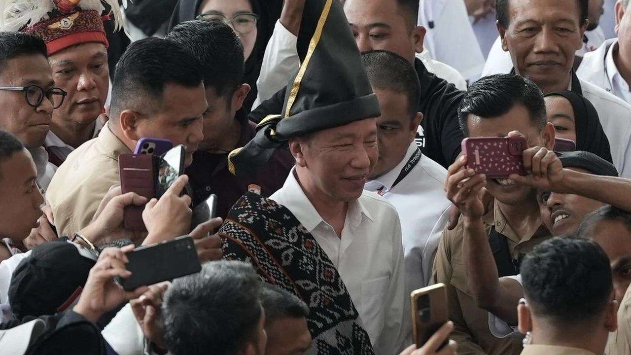 Jokowi Hadiri Rakernas PSI