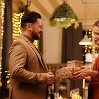 Unik dan berkesan, simak inspirasi tukar kado Natal yang istimewa berikut ini. (Pexels/nicole michalou).