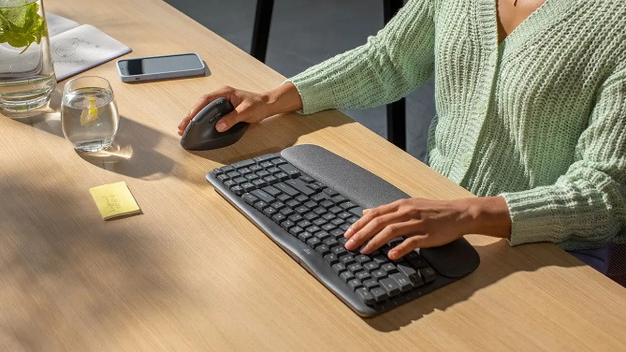 Logitech