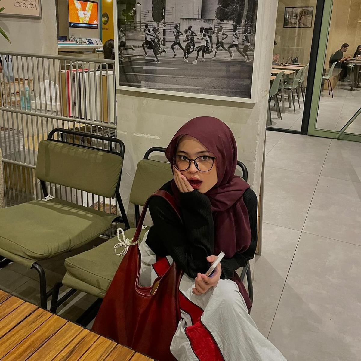 Profil dan Potret Cantik Kesya Tamara Anak Limbad yang Curi Perhatian Nonton Konser JKT48