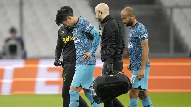 Foto: Kesedihan Son Heung-min Saat Mengalami Cedera Hingga Terancam Gagal Tampil di Piala Dunia 2022