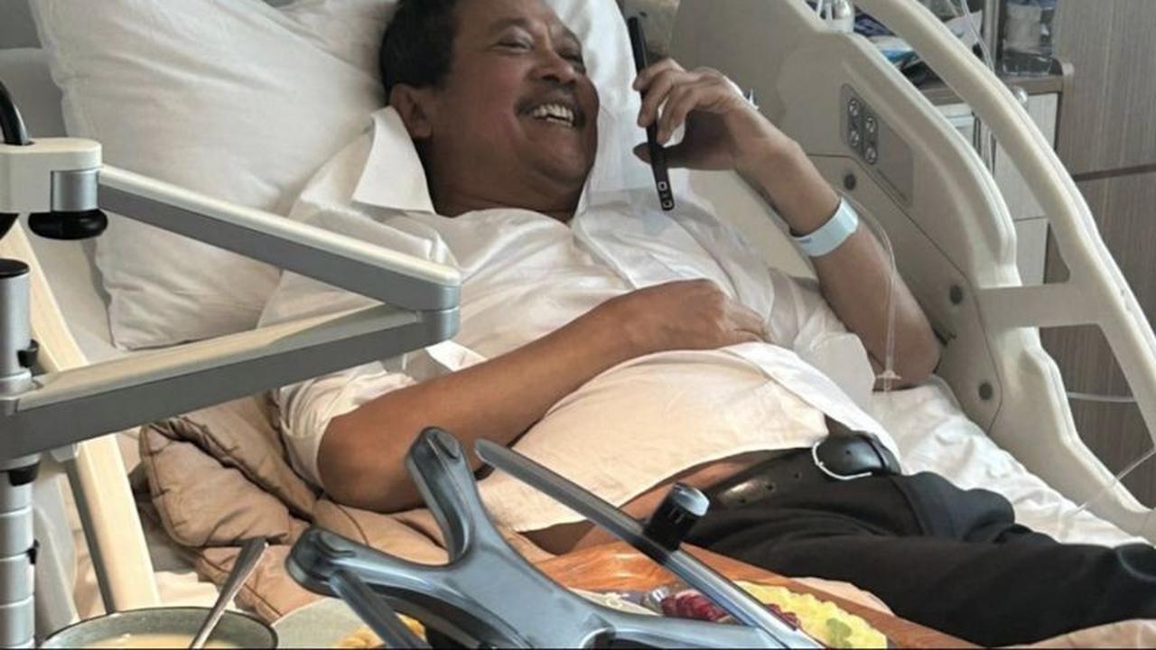 Presiden Prabowo Hubungi Menteri KKP Sakti Wahyu Trenggono Usai Pingsan Saat Upacara