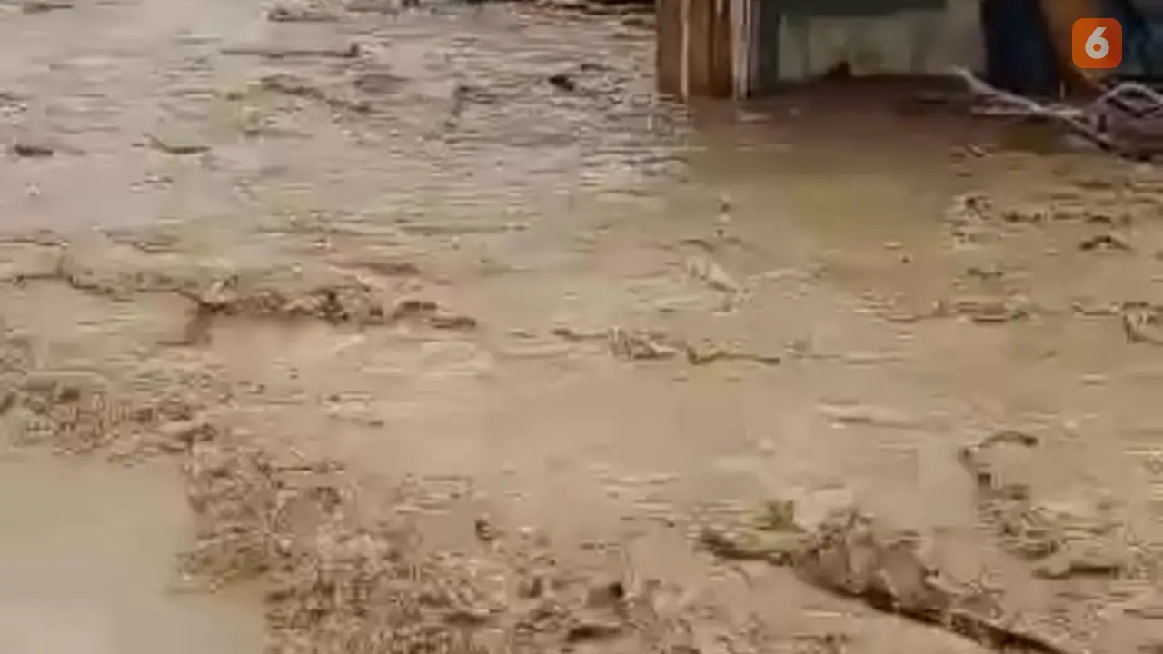 Banjir di desa torue, Parigi Mourong
