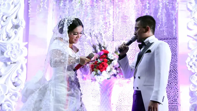 [Bintang] Denada dan Ihsan Tarore