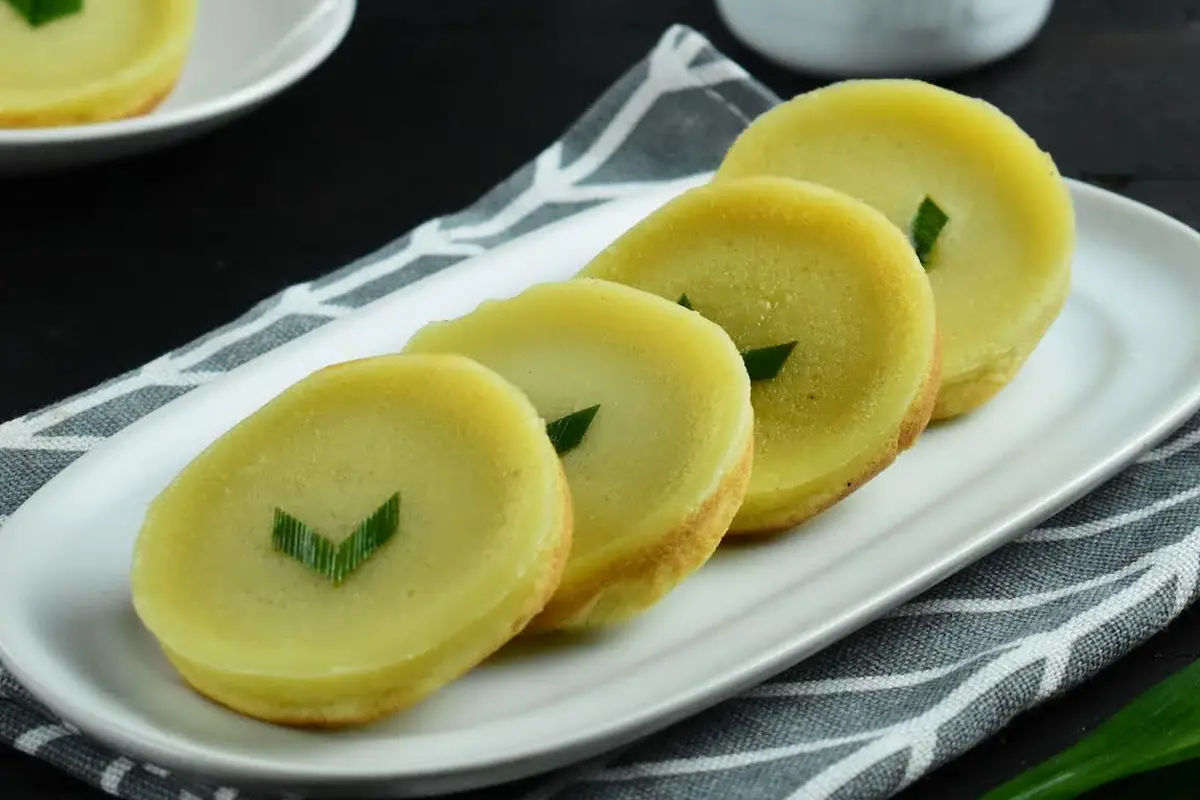 kue lumpur
