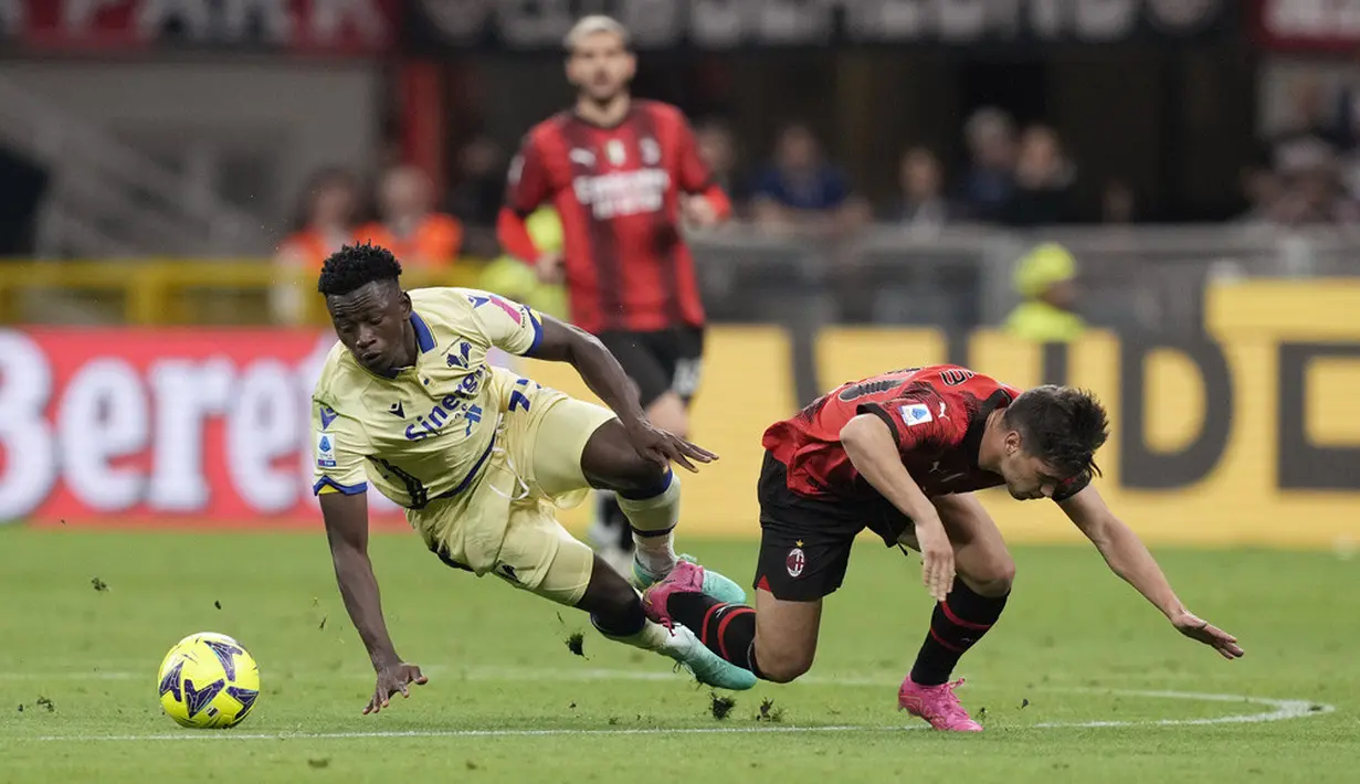 <p>AC Milan berhasil mengalahkan Verona dengan skor 3-1. (AP Photo/Antonio Calanni)</p>