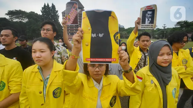 ALiansi BEM se-UI mengkritisi biaya kuliah mahal di UI
