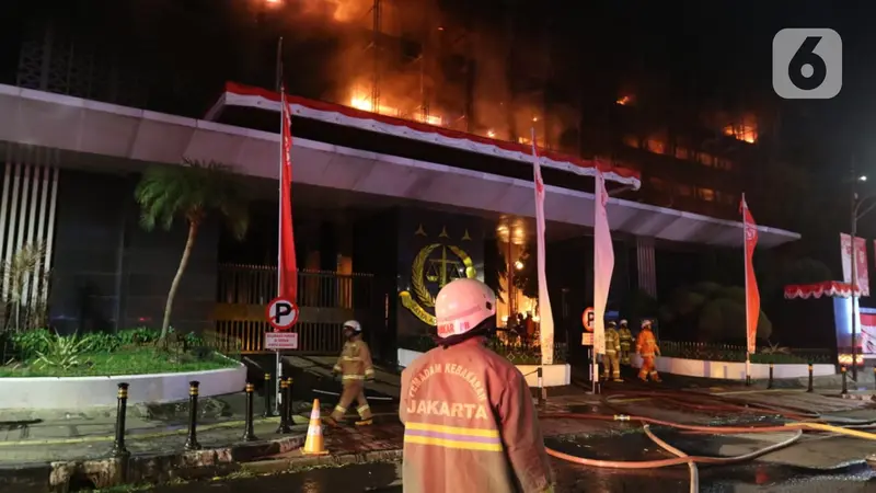 Gedung Kejaksaan Agung Terbakar