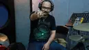 Membawakan 2 lagu dengan sentuhan musik rock, penampilan Yoyo Padi dan kawan-kawan diiringi musik orkestra dari komposer kenamaan Erwin Gutawa. (Deki Prayoga/Bintang.com)