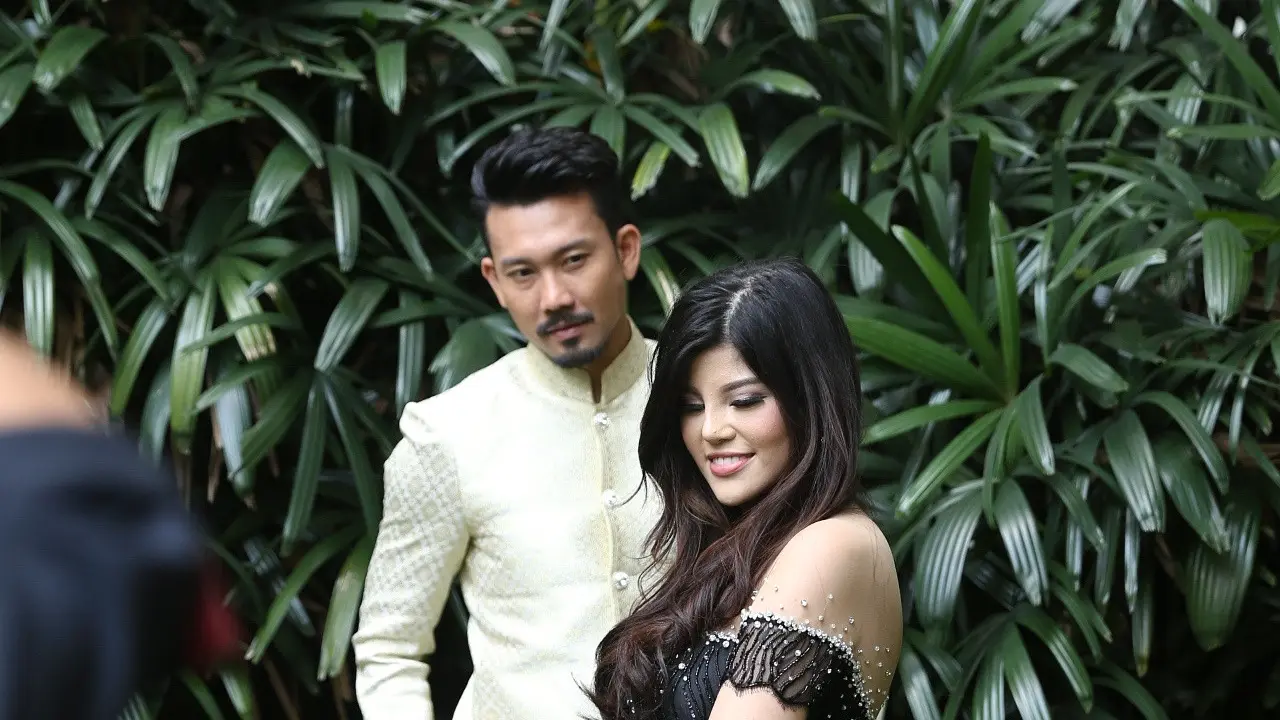 [Bintang] Denny Sumargo dan Dita Soedarjo