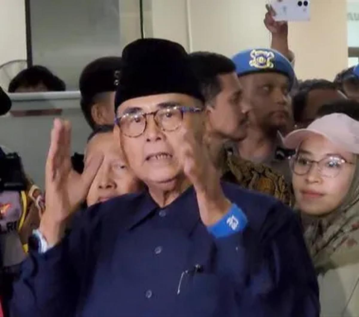 Polisi juga telah memeriksa ahli yayasan, ahli tindak pidana, dan ahli terkait TPPU dari PPATK. Polisi juga mengirimkan undangan gelar perkara kepada pihak internal dan eksternal Polri untuk mendalami perkara dugaan penggelapan dana dilakukan Panji Gumila