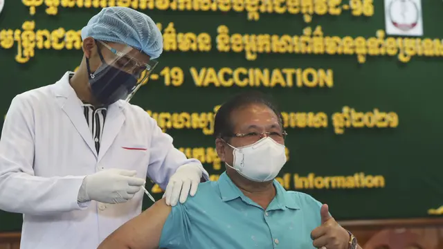 Lima Ribu Warga Kamboja Mulai Divaksin COVID-19