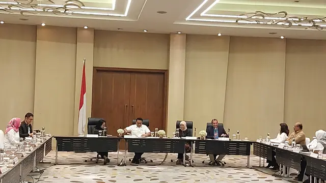 Kepala Staf Kepresidenan Republik Indonesia Moeldoko dalam  Rapat Pembahasan RUU PPRT, di Hotel Pullman, Jakarta, Senin (15/5/2023). Moedoko mengatakan pemerintah rampung membahas daftar inventarisasi masalah (DIM) RUU Perlindungan Pekerja Rumah Tangga.