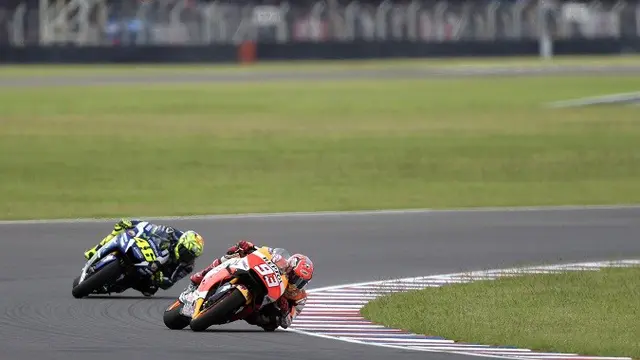 Valentino Rossi dan Marc Marquez