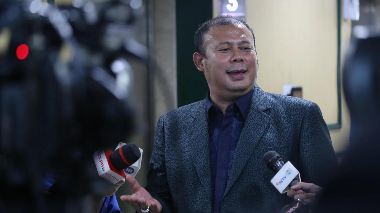 Bantah Jokowi soal Revisi UU KPK, Pimpinan DPR Tegaskan Tak Mungkin Jalan Tanpa Surat dari Presiden