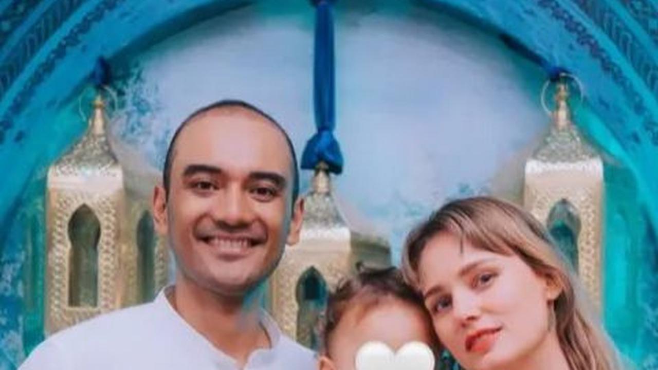 Potret Cantik Valentine Payen, Istri Ario Bayu Asal Prancis Jarang Tersorot