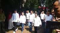 Presiden ke-5 RI Megawati Soekarnoputri menuju TPS. (Liputan6.com/ Nafiysul Qodar)
