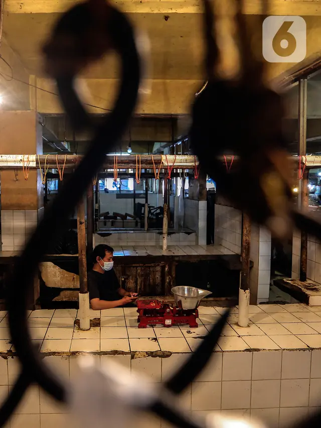 Potret Lapak Kosong Pedagang Daging