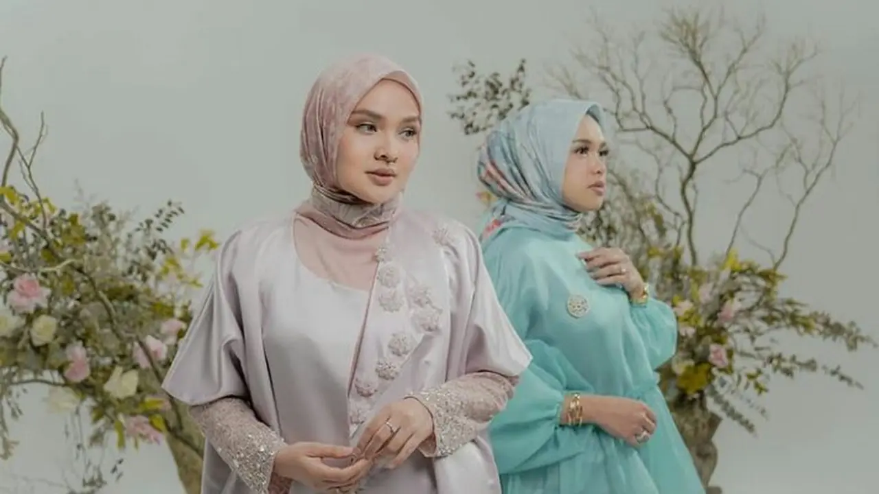 Membawa Keindahan Biota Laut dalam Koleksi Scarf Kolaborasi Buttonscarves x Ria Miranda