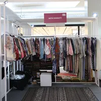 Dengan menggabungkan keindahan motif batik tradisional dengan kenyamanan bahan viscose berkualitas tinggi, Dengan sentuhan motif yang sarat makna dan material yang nyaman dikenakan sepanjang hari, MAMAUTY menjadi wujud harmonis antara warisan budaya dan gaya hidup masa kini. [Dok/fimeladotcom]