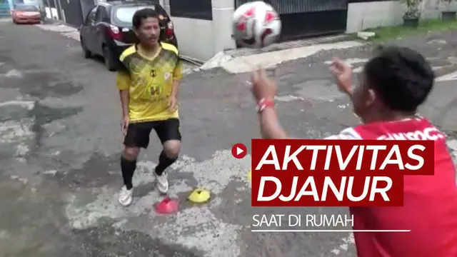 VIDEO: Aktivitas Pelatih Barito Putera, Djadjang Nurdjaman di Rumah saat Pandemi Virus Corona COVID-19