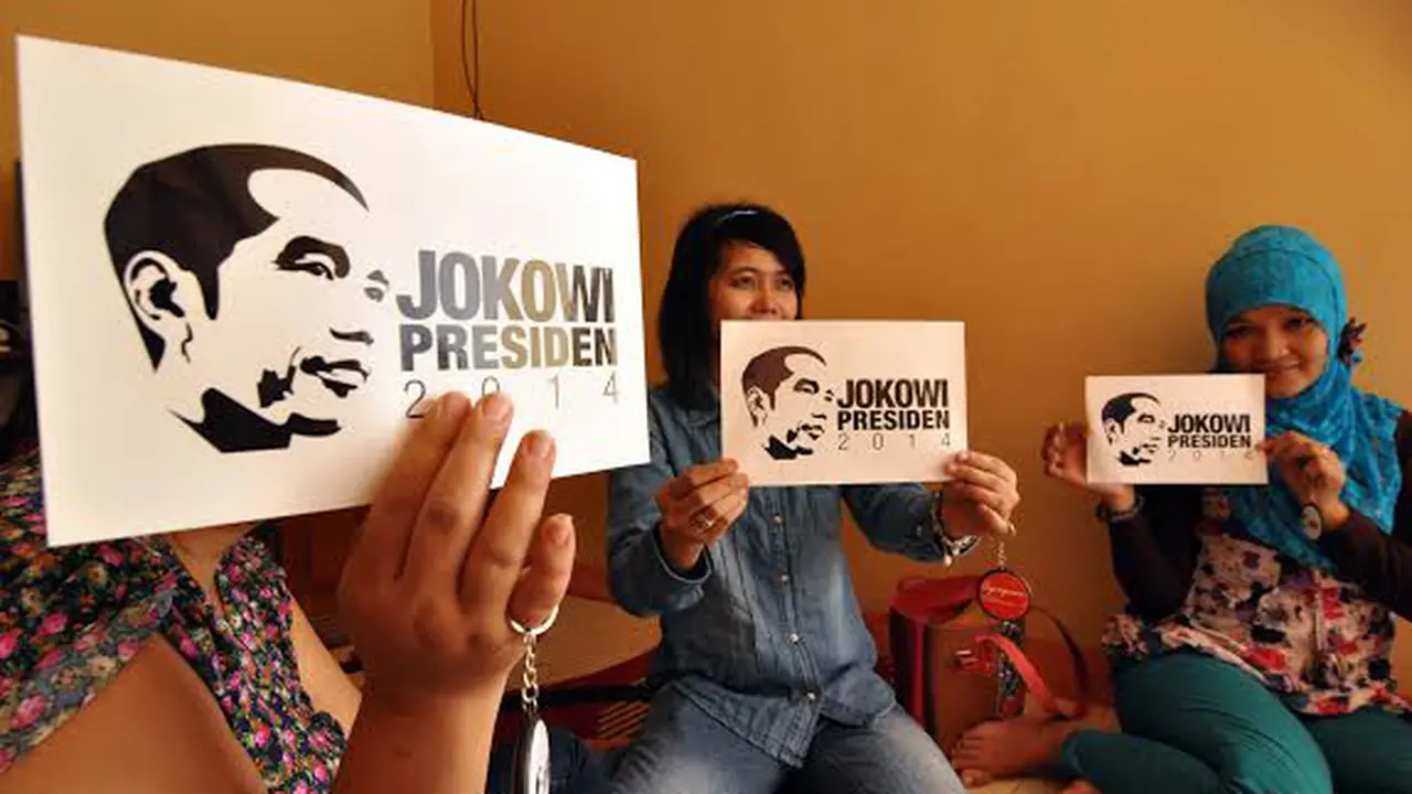 Cagah Politik Uang, Relawan Jokowi-JK Ngamen untuk Modal Politik