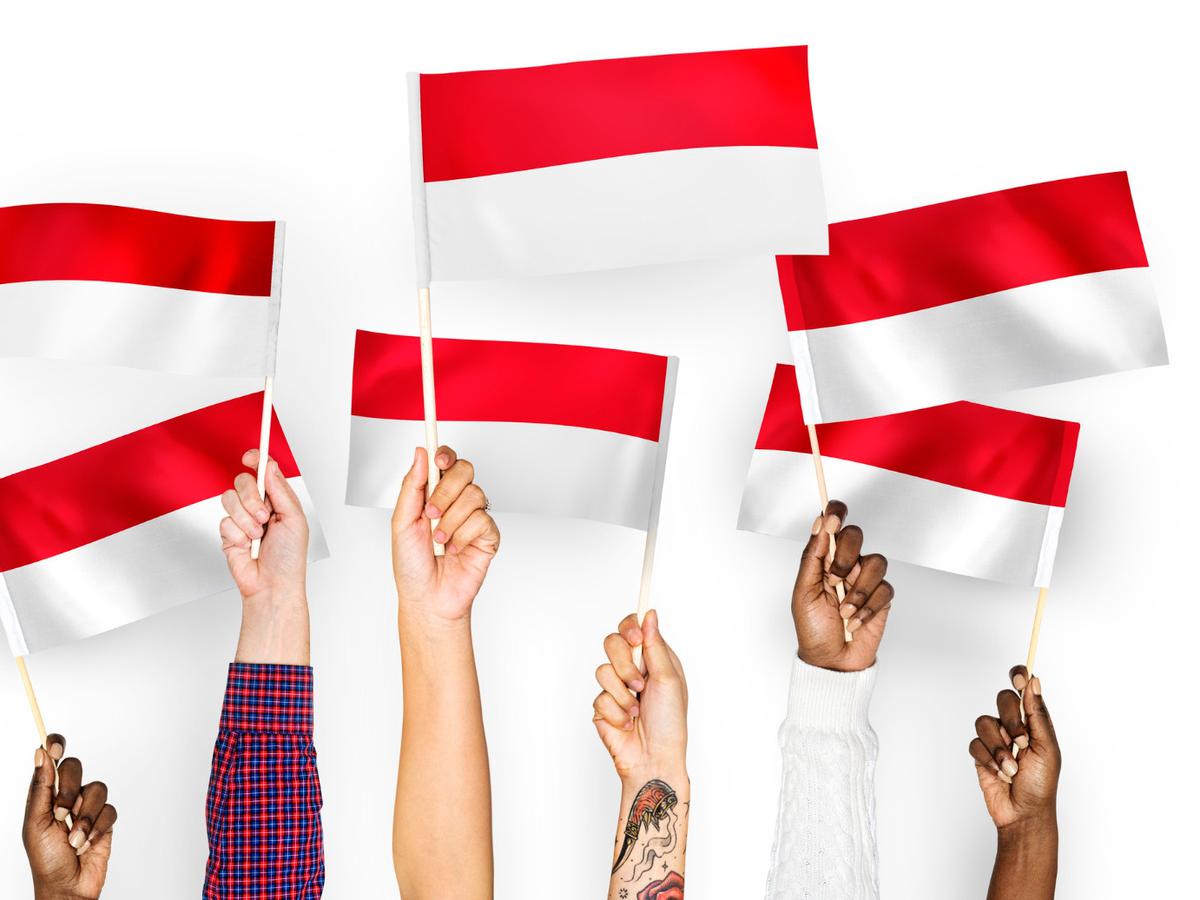 Ciri khas bangsa indonesia yang menjadi salah satu kekayaan negara adalah adanya keberagaman