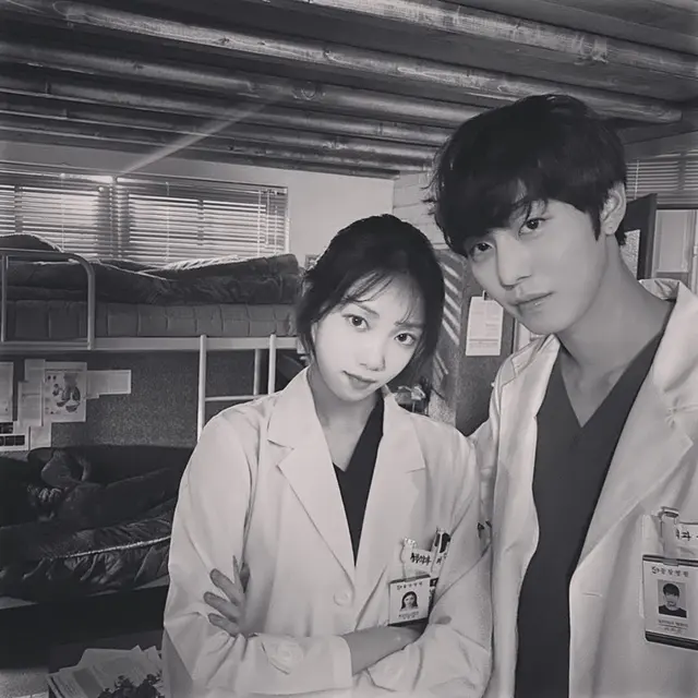 Lee Sung Kyung dan Ahn Hyo Seop (Instagram/ imhyoseop)