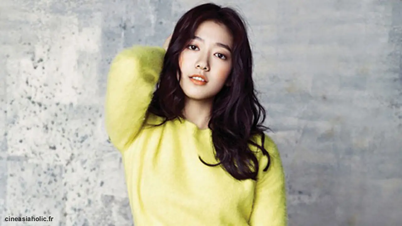 park-shin-hye-130403b.jpg