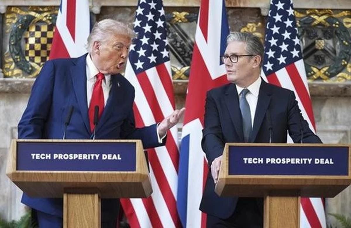 Trump Serang PM Starmer karena Tak Izinkan AS Gunakan Pangkalan Inggris untuk Serang Iran