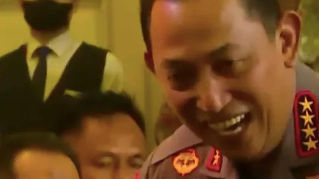 Cicit Jenderal Hoegeng Hampiri Kapolri