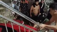 Brio Merah 'Terbang' di Kupang, Pengemudi Tak Punya SIM Diduga Mabuk