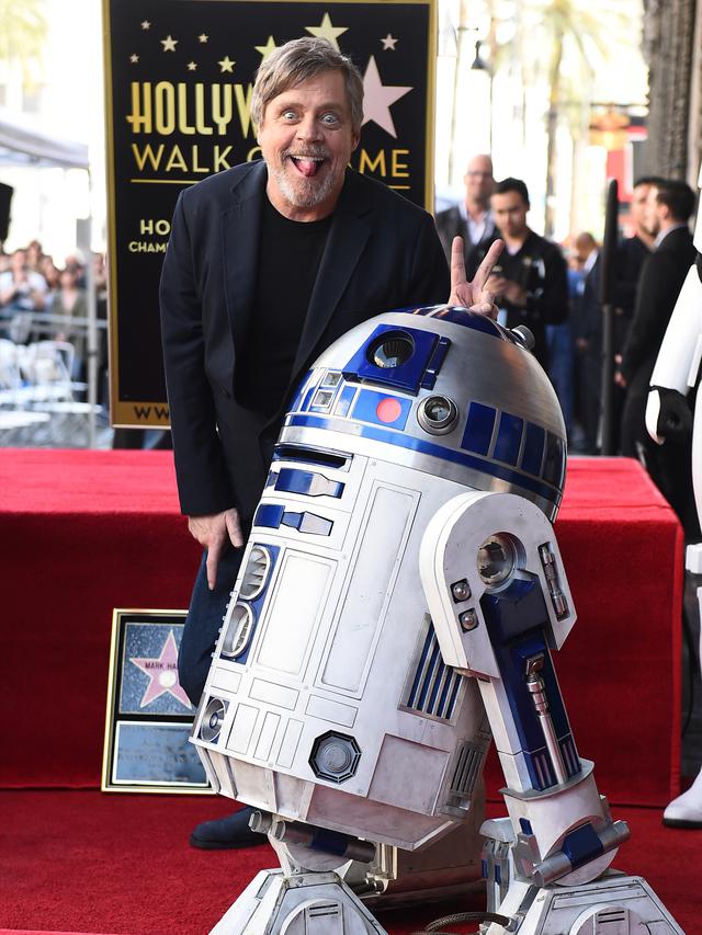 Kegembiraan Pemain Star Wars, Mark Hamill Saat Dianugerahi Hollywood Walk of Fame
